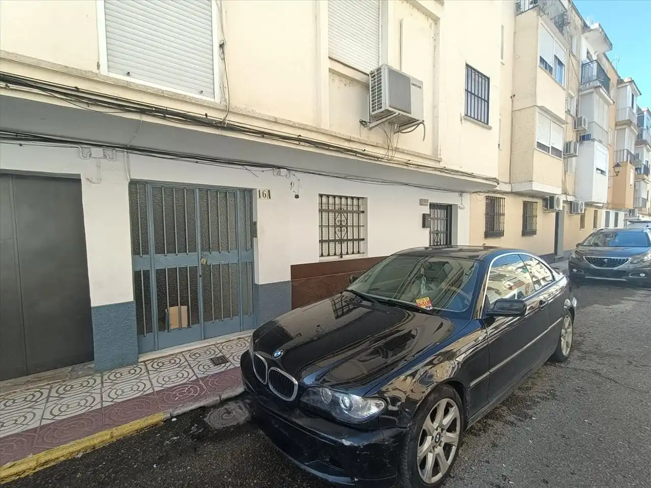 Vista exterior de Pis en venda en Lora del Río