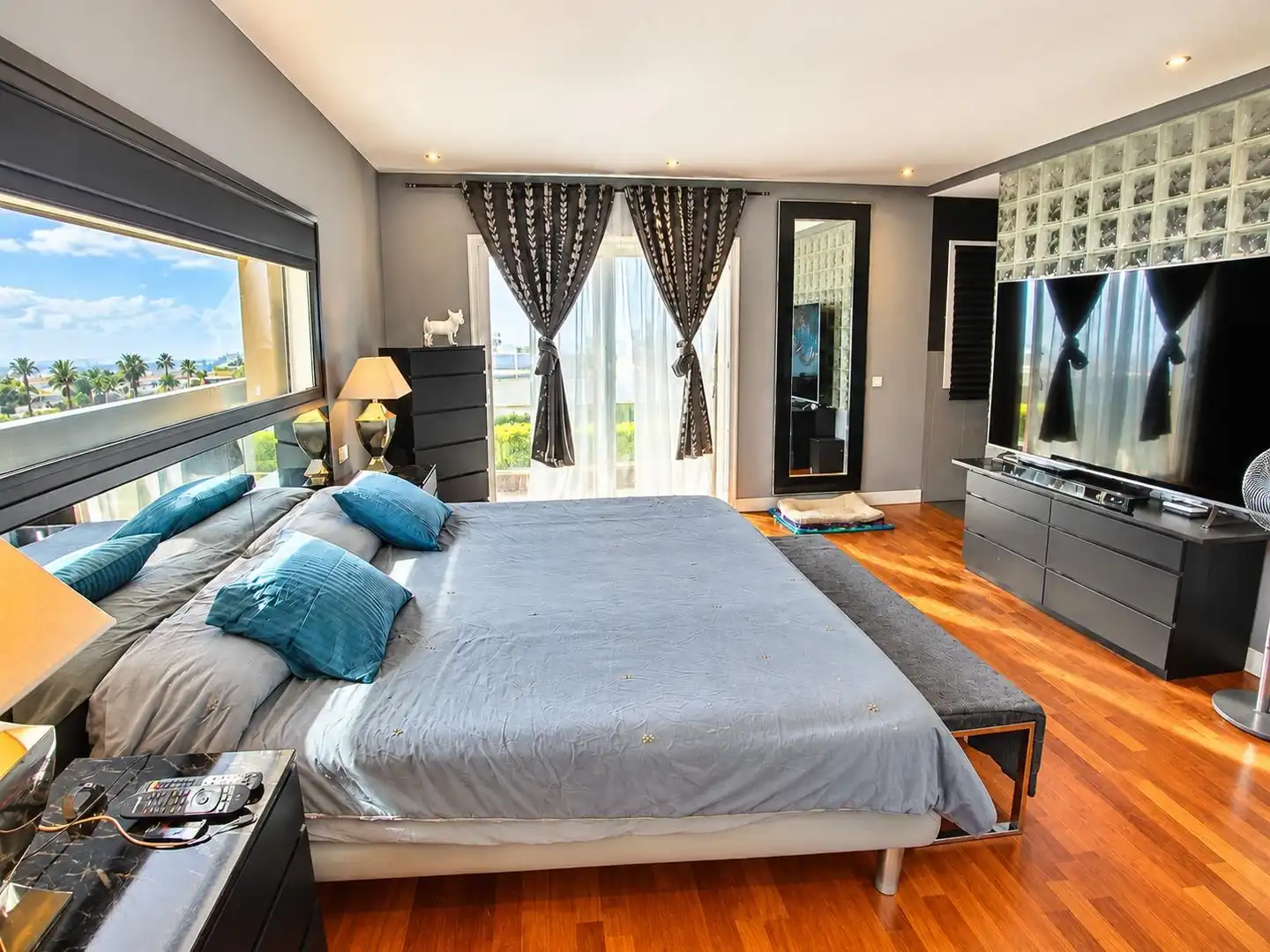 Chalet con piscina en venta en El Durazno, imagen 4
