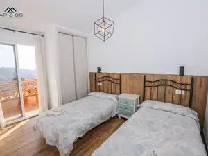 Dormitori de Finca rústica de lloguer en Almuñécar amb Aire condicionat, Jardí privat i Terrassa