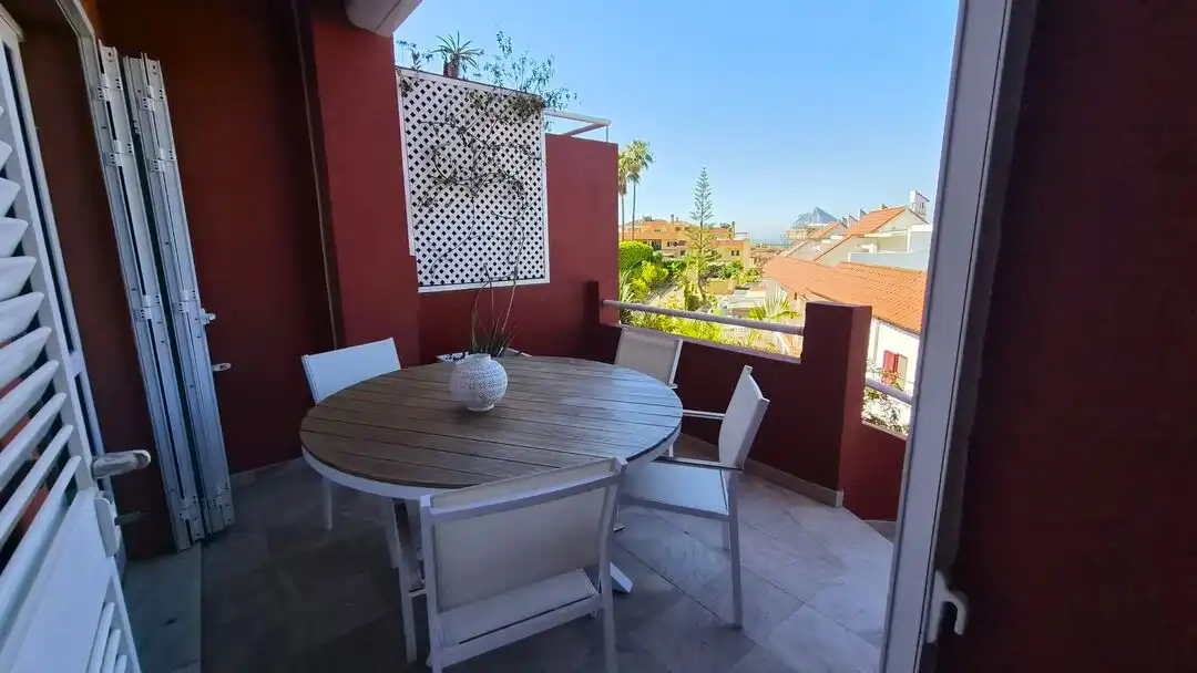Terraza de Casa adosada de alquiler en La Línea de la Concepción con Aire acondicionado, Calefacción y Jardín privado