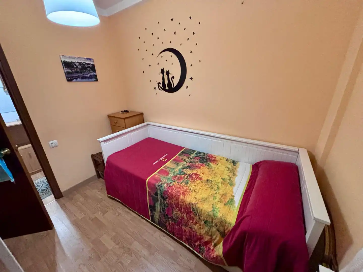 Habitación de Piso en venta en Gijón  con Calefacción, Parquet y Amueblado