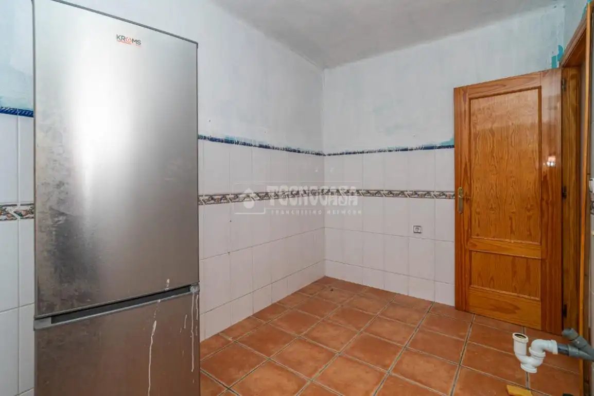Kitchen of Flat for sale in Linares