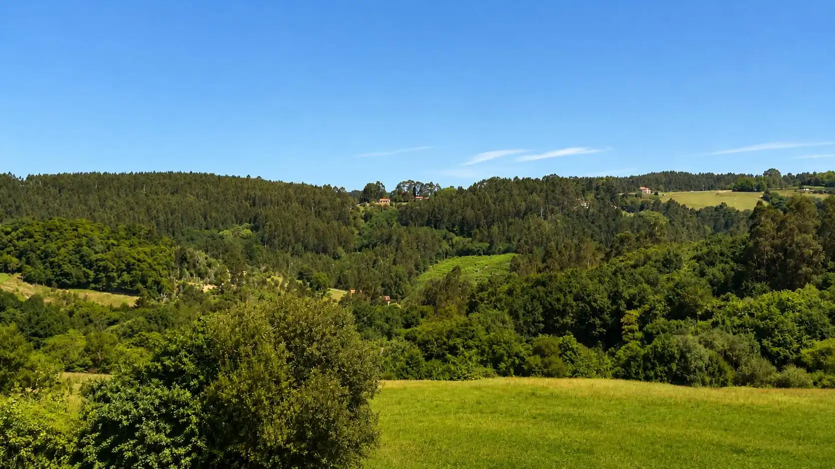 Vista exterior de Casa o chalet en venta en Comillas (Cantabria) con Calefacción, Jardín privado y Terraza