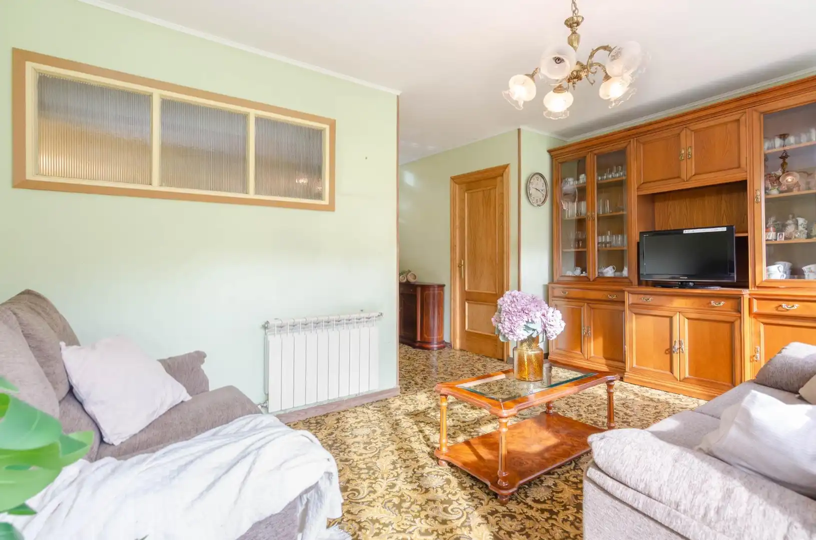 Sala de estar de Casa o chalet en venta en Salas con Calefacción, Jardín privado y Amueblado