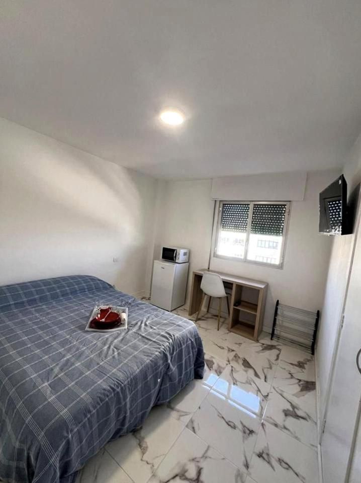 Dormitori de Pis per a compartir en San Cristóbal de la Laguna amb Moblat