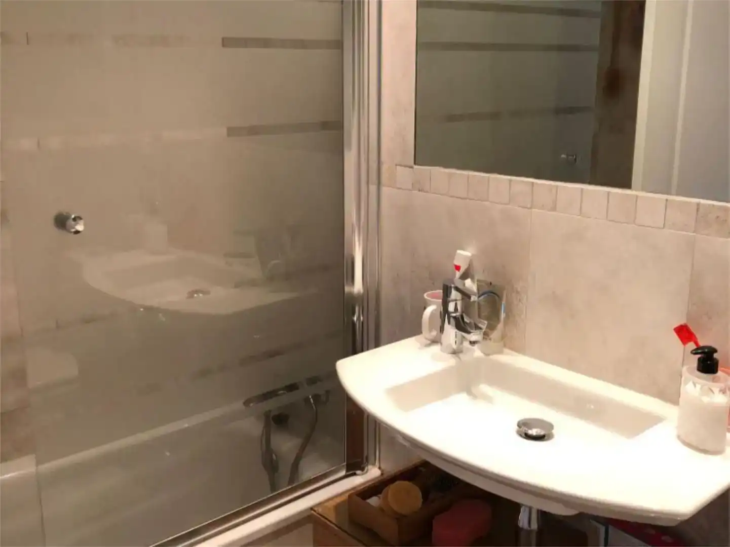 Baño de Apartamento en venta en Benidorm con Aire acondicionado, Piscina y Balcón