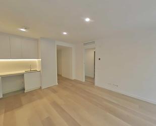 Flat for sale in Sabadell  with Air Conditioner and Heating