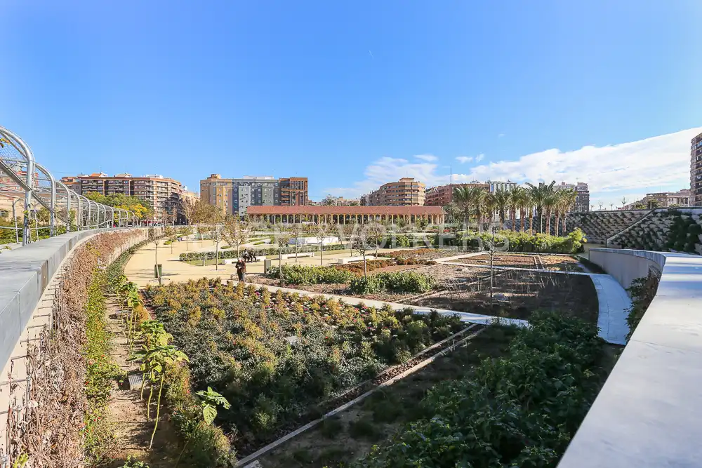 Garten von Wohnung zum Verkauf in Valencia mit Klimaanlage, Heizung und Parkett