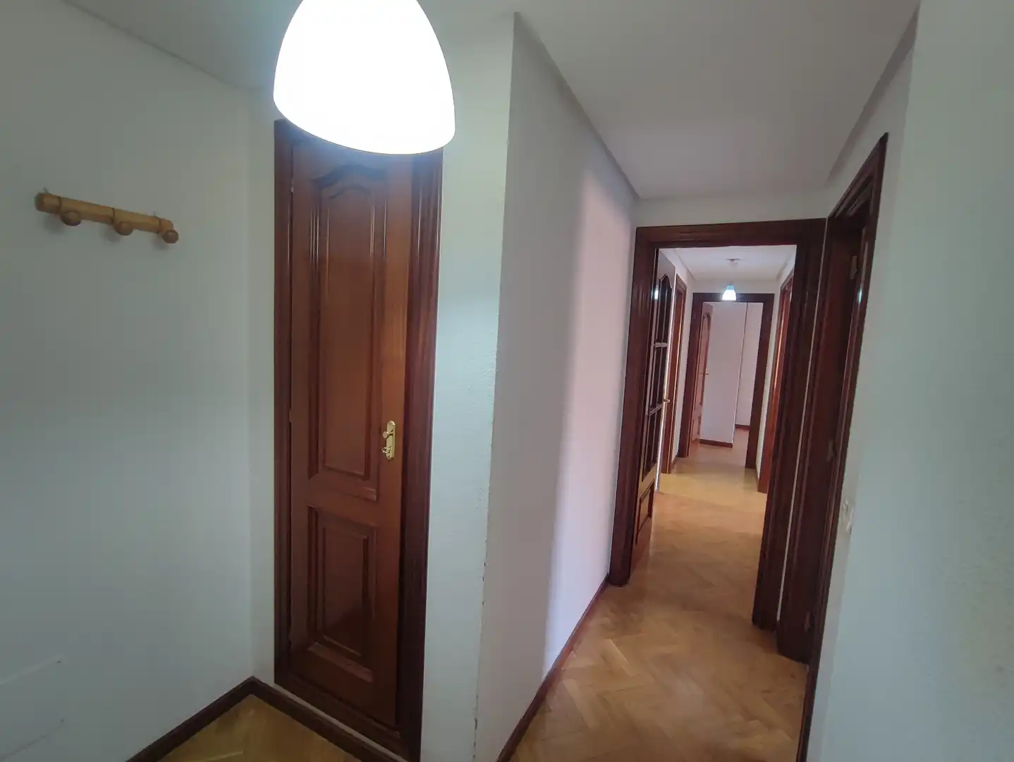 Piso en venta en Madrid con Calefacción, Terraza y Horno