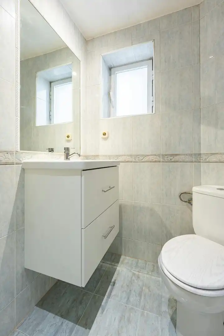 Baño de Piso de alquiler en Retiro