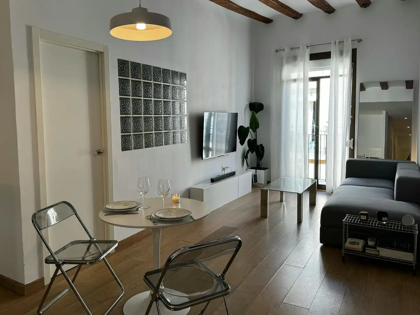 Sala d'estar de Pis de lloguer en Barcelona amb Aire condicionat, Calefacció i Moblat