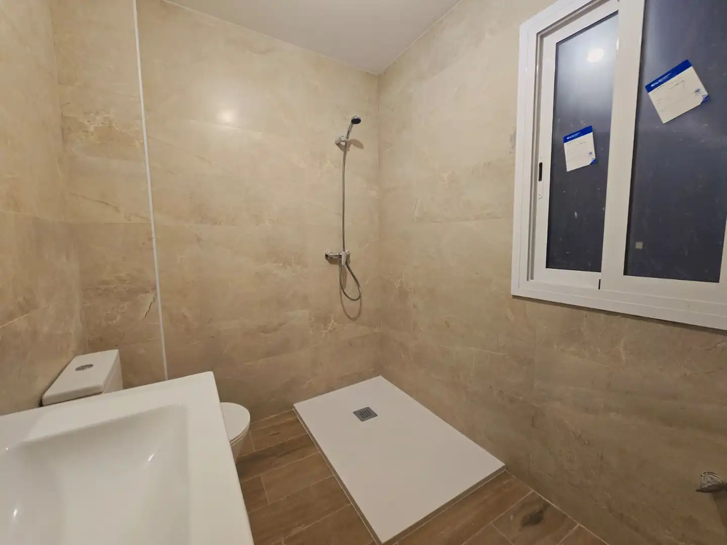 Baño de Piso en venta en Reus con Aire acondicionado y Horno