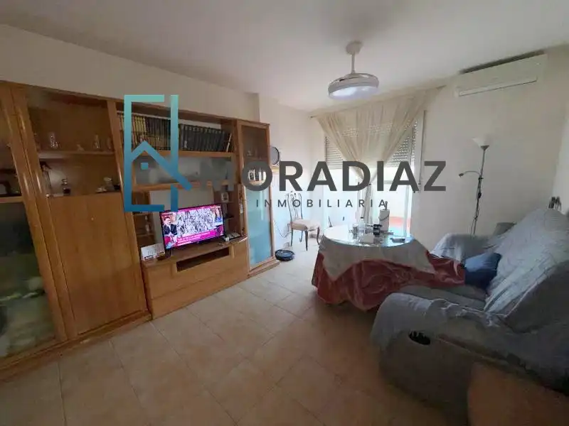 Vista exterior de Ático en venta en Don Benito con Aire acondicionado, Calefacción y Jardín privado