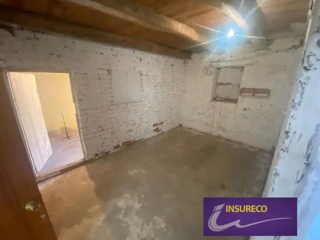 Casa o xalet en venda en Bustillo del Páramo amb Calefacció, Jardí privat i Moblat