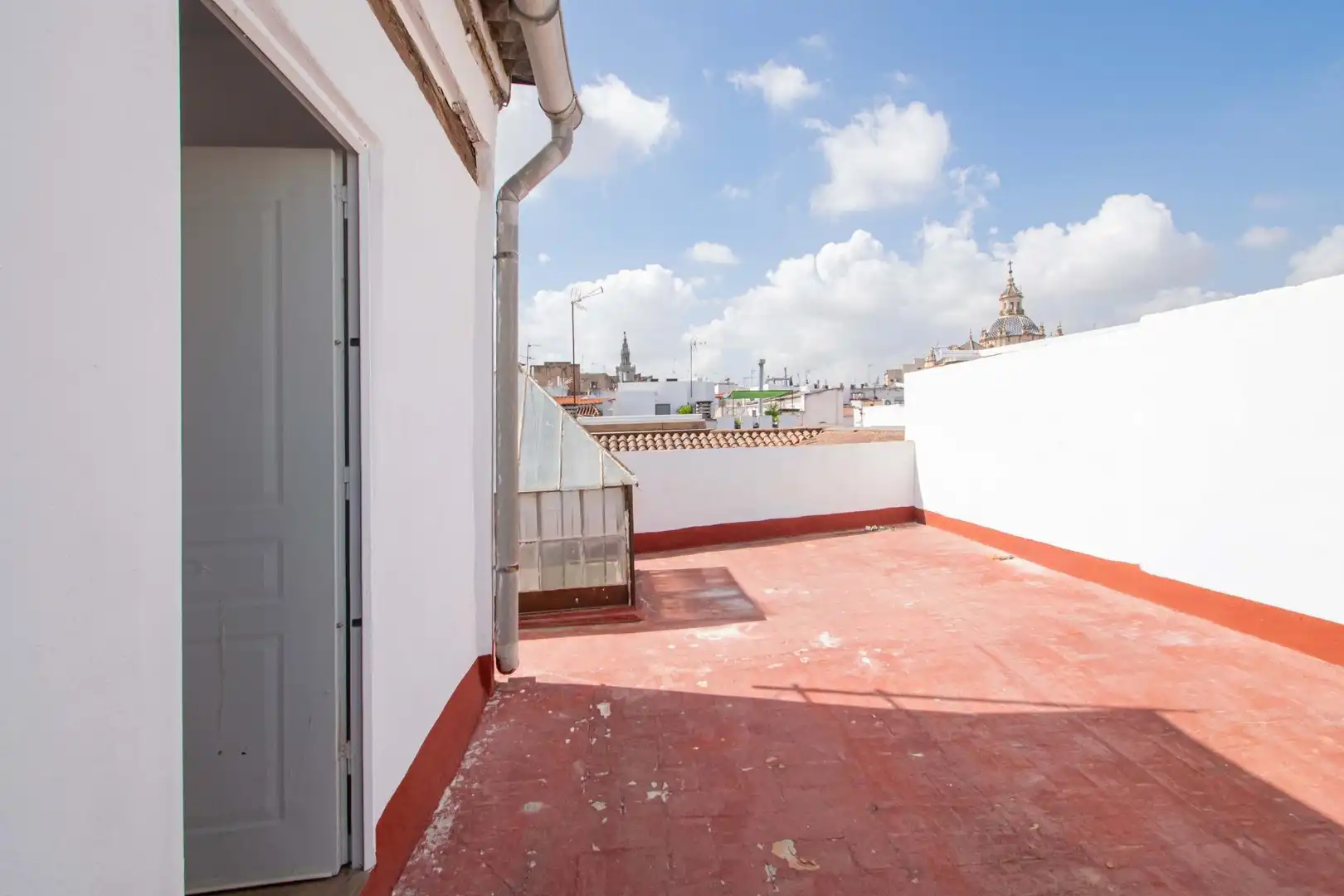 Terrasse von Wohnung zum Verkauf in Sevilla mit Klimaanlage