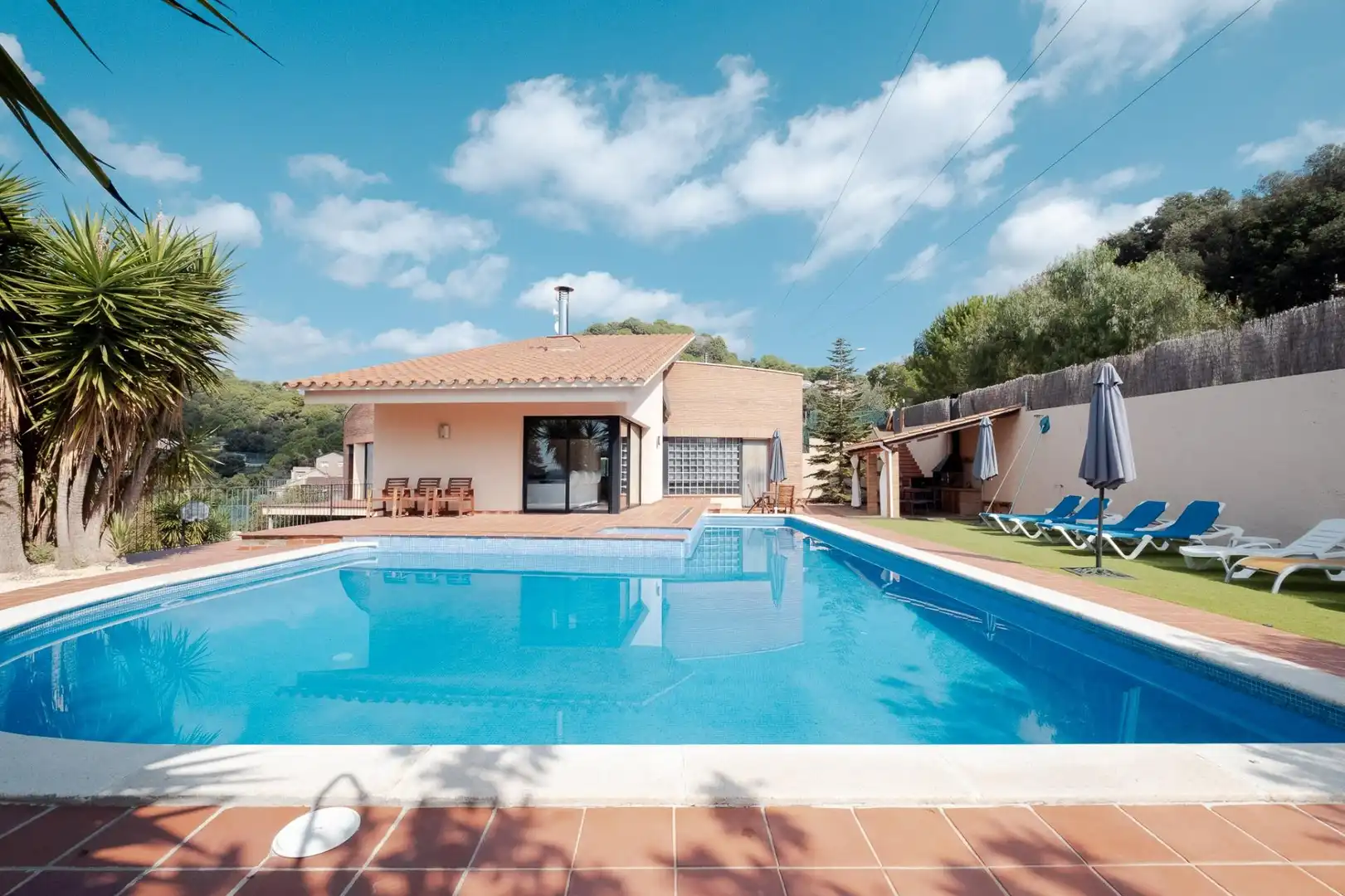 Piscina de Casa o chalet en venta en Caldes de Montbui con Aire acondicionado, Calefacción y Jardín privado