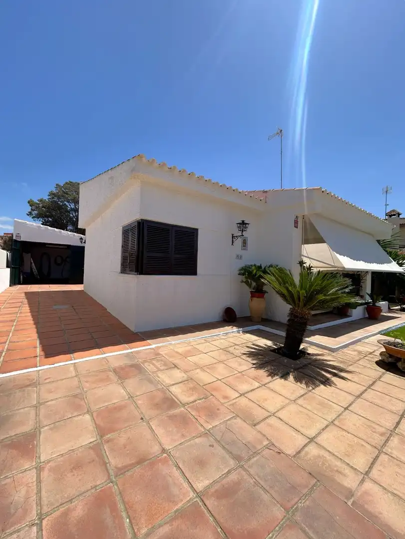 Chalet con piscina en venta en Malvasía, imagen 6