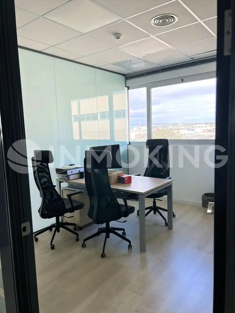 Industrial building to rent in Fuente del Jarro, imagen 12