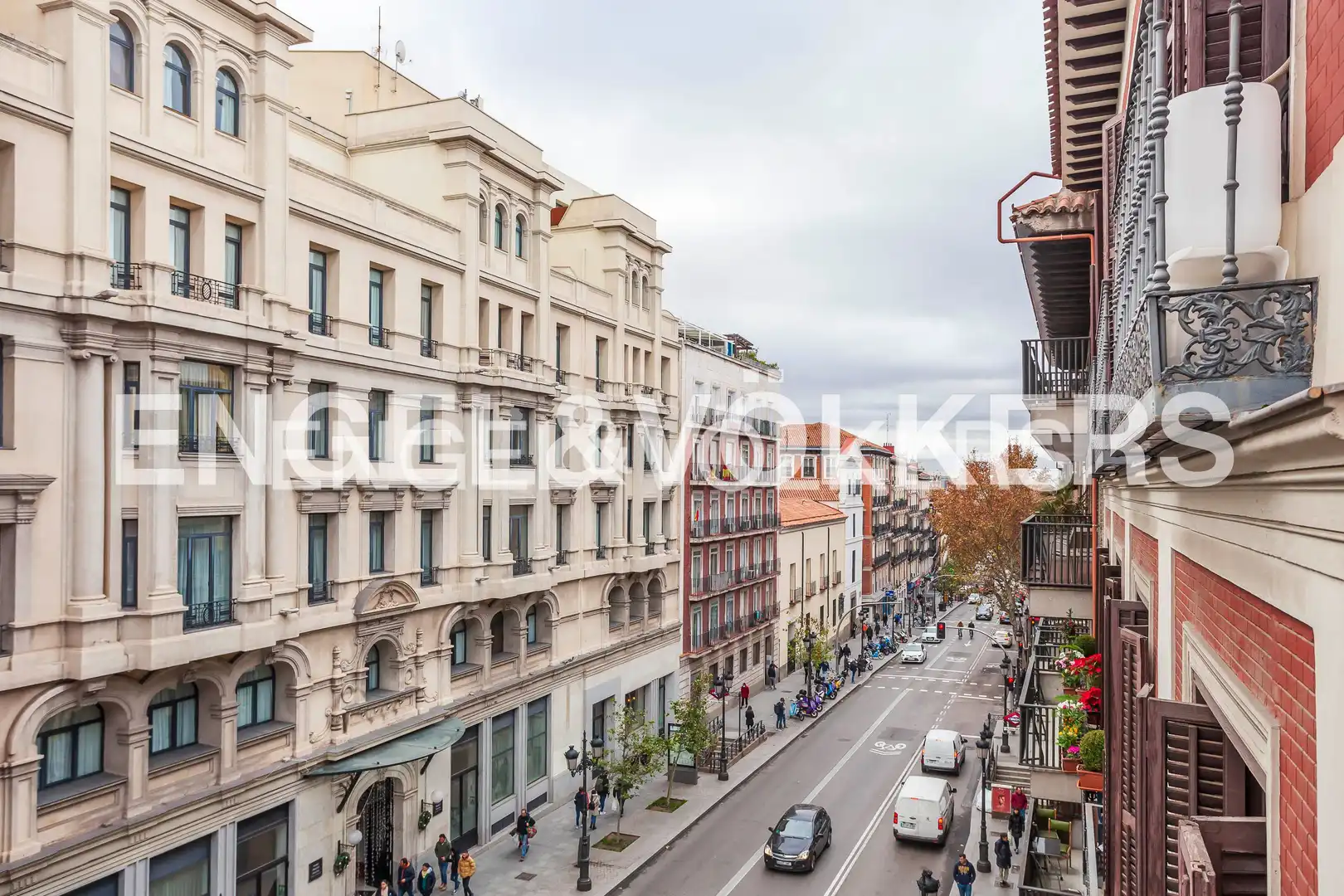 Exterior view of Flat for sale in Madrid  with Heating and Balcony