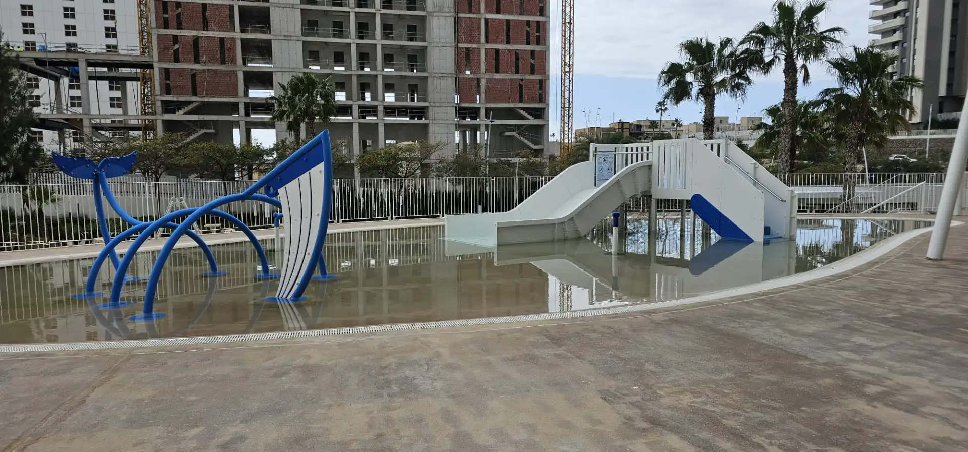 Mini appartamento con piscina in vendita a Avenida República Argentina, imagen 68