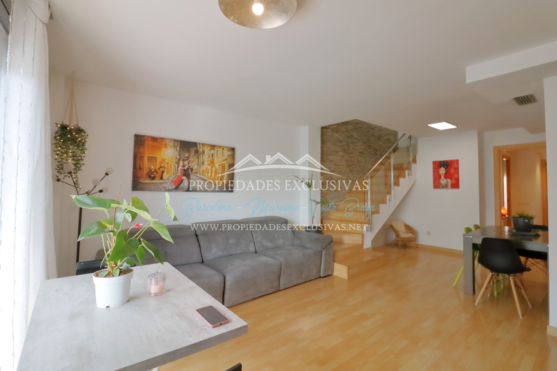 Sala d'estar de Dúplex en venda en Granollers amb Aire condicionat, Calefacció i Parquet