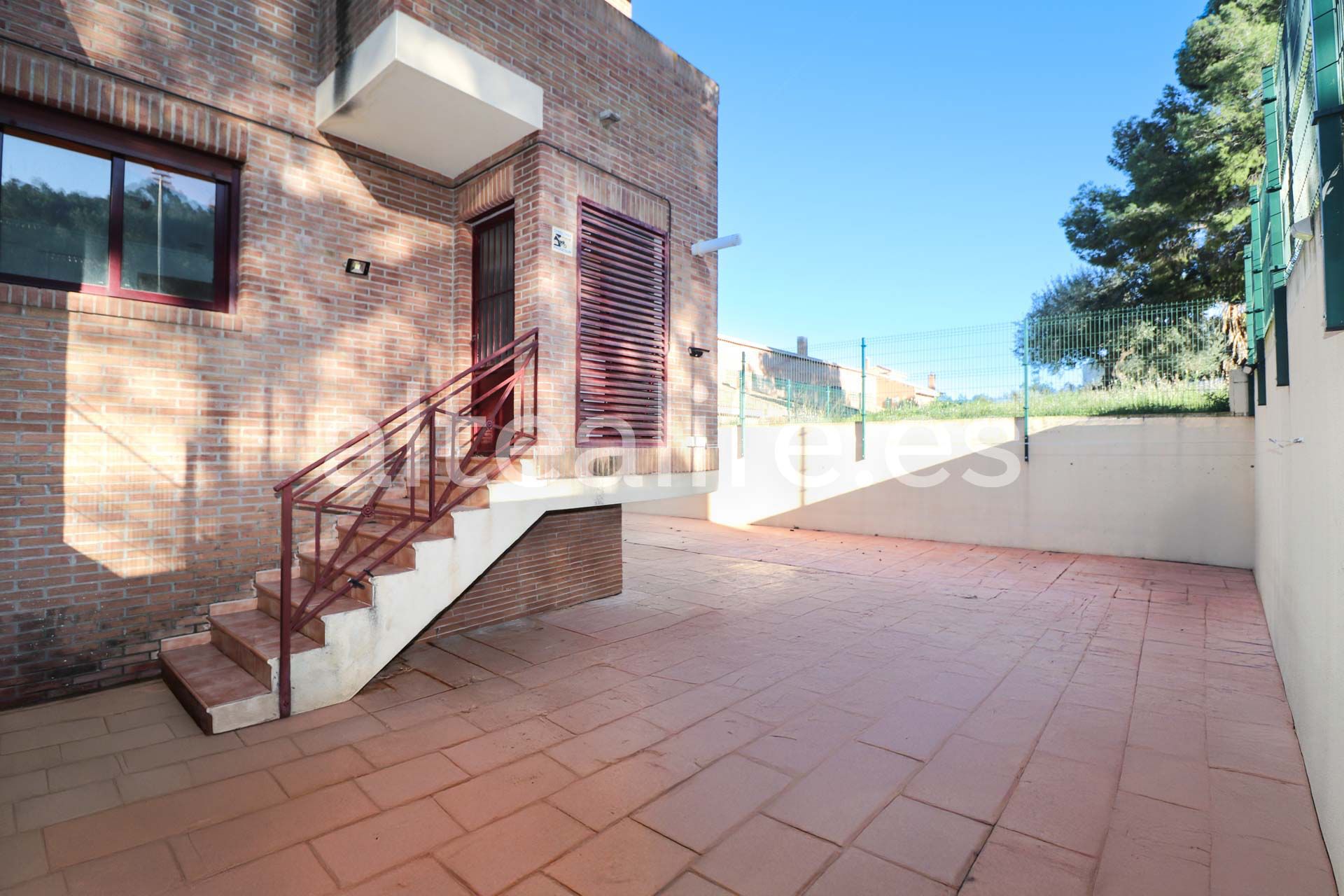 Exterior view of Single-family semi-detached for sale in La Nucia  with Heating, Terrace and Community pool