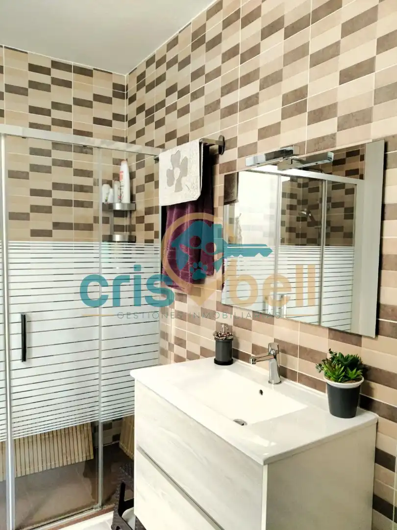 Bathroom of Flat for sale in Lorca  with Air Conditioner, Terrace and Furnished