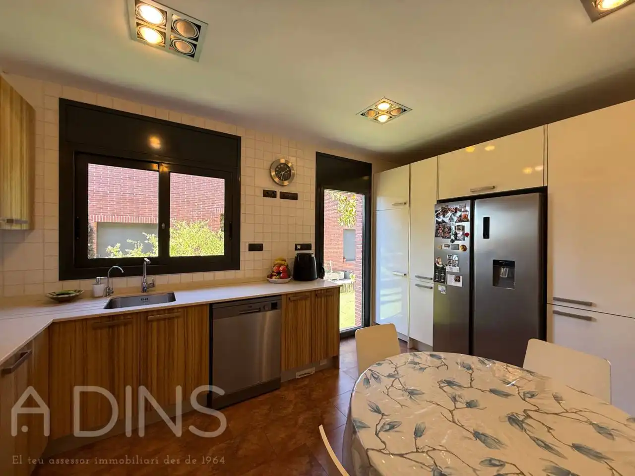 House for sale in Avenida Castillo de Montbuí, imagen 32