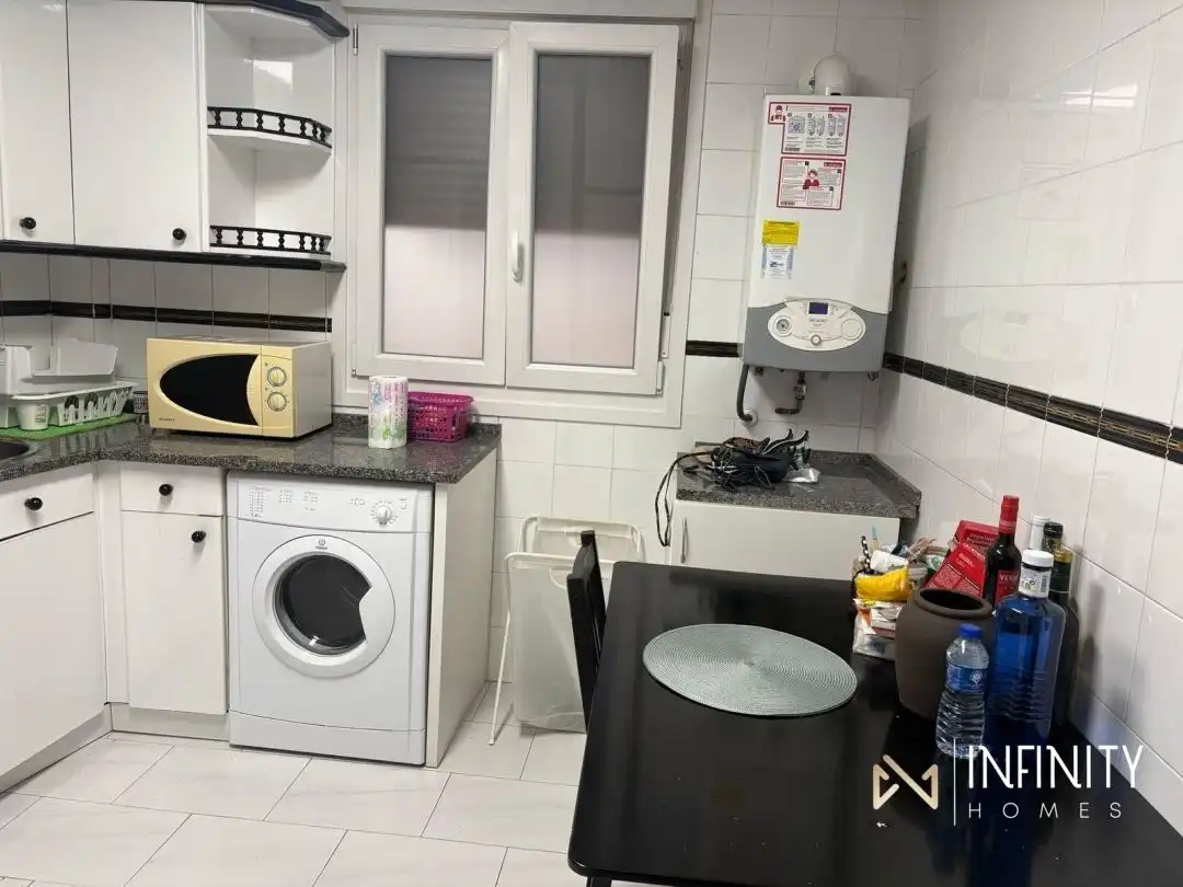 Appartamento con terrazza in affitto a Zabalbide Kalea, imagen 10
