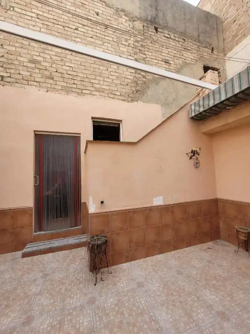 Exterior view of Houses for sale in Armilla  with Air Conditioner, Private garden and Storage room
