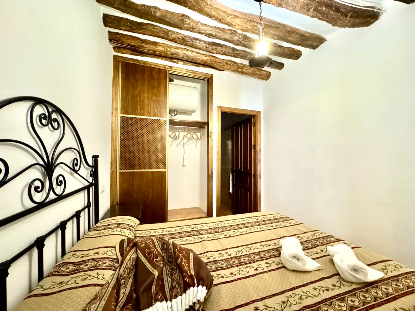Bedroom of Buildings for sale in Bérchules