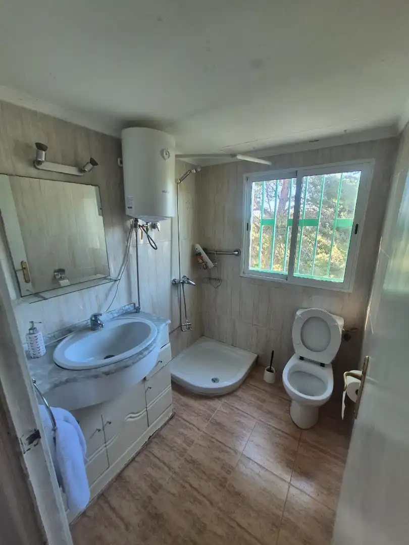 Badezimmer von Haus oder Chalet zum Verkauf in Náquera mit Privatgarten, Terrasse und Schwimmbad