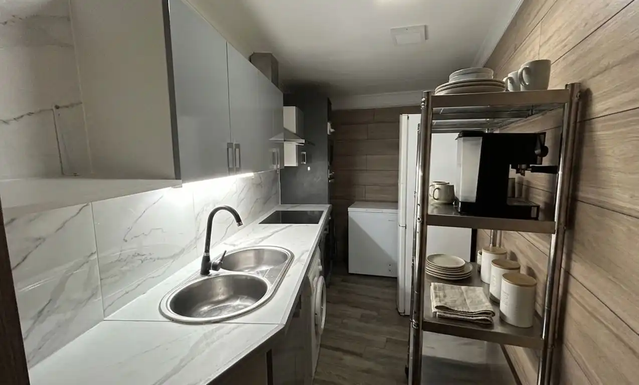 Cocina de Local en venta en Antequera