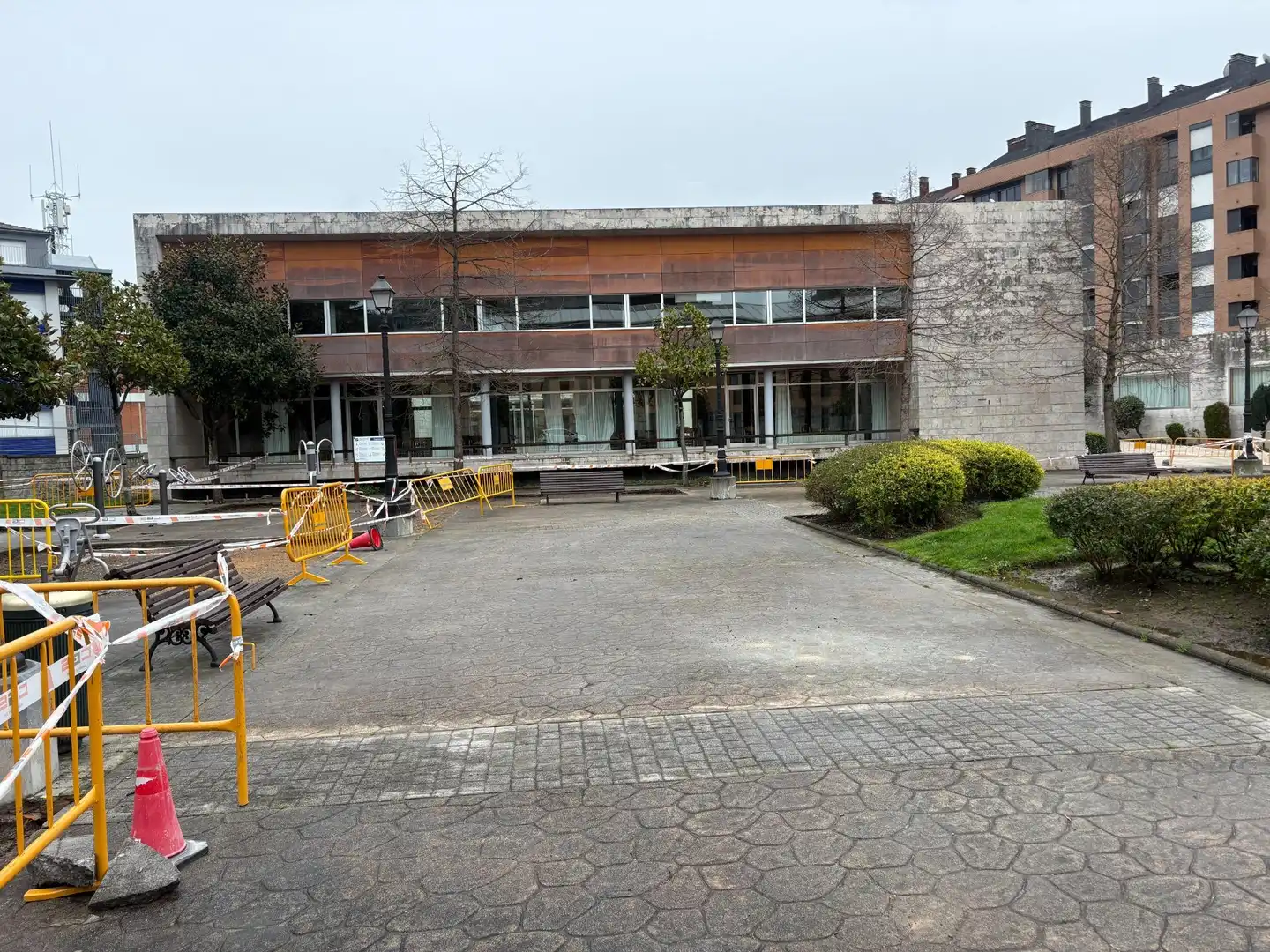Local de lloguer a Calle de Palmira Villa González, 9, Milán - Pumarín