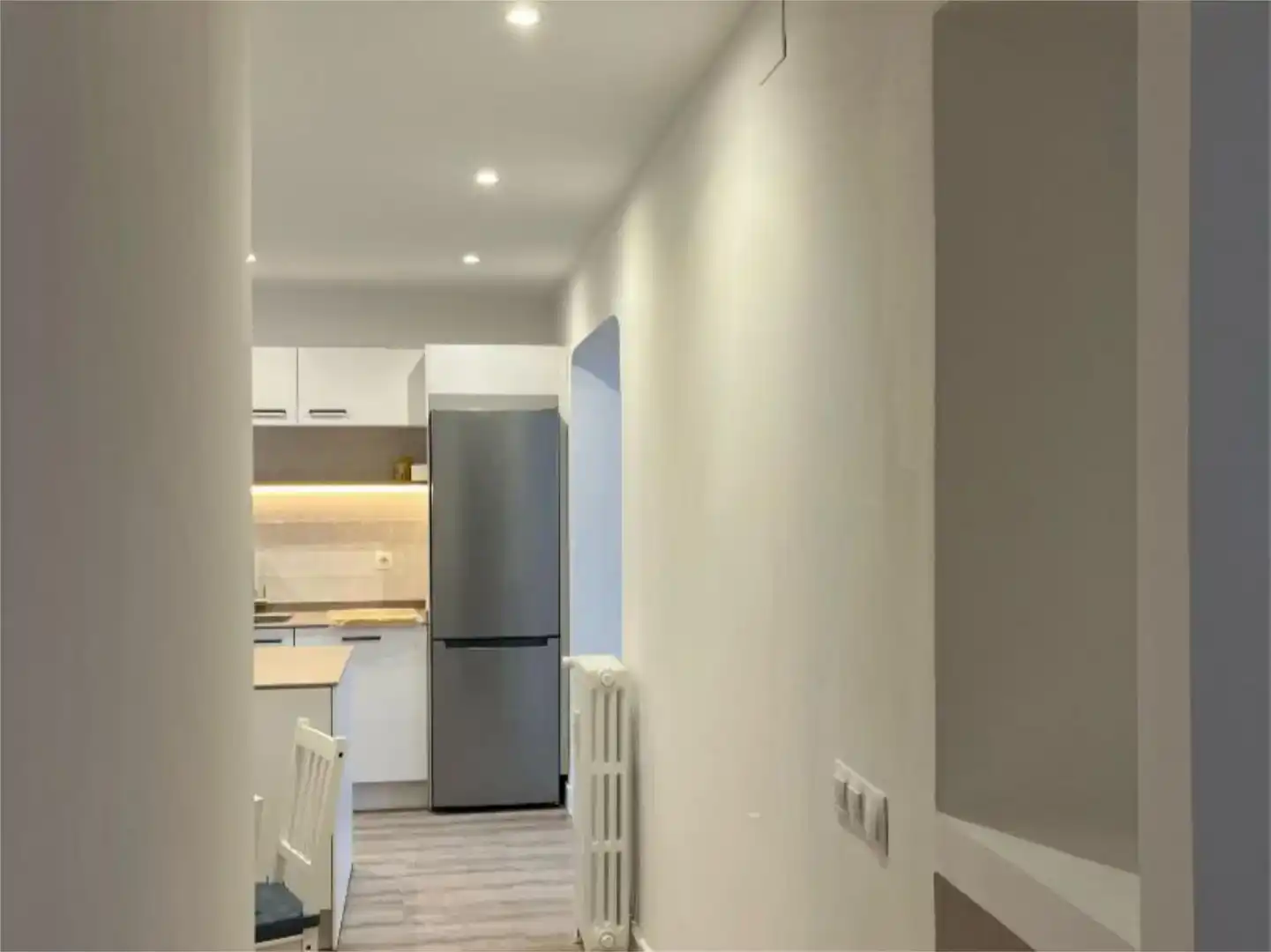 Cuina de Pis de lloguer en Madrid amb Aire condicionat, Parquet i Moblat