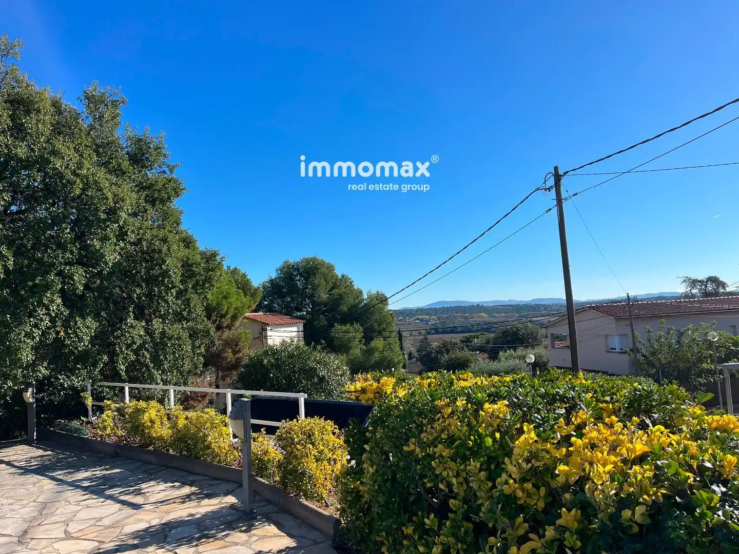Vista exterior de Casa o xalet en venda en Santa Eulàlia de Ronçana amb Calefacció, Jardí privat i Terrassa