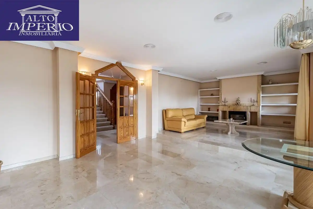 Casa con terrazza in vendita a Calle ARCES UR.MONTELUZ, imagen 10
