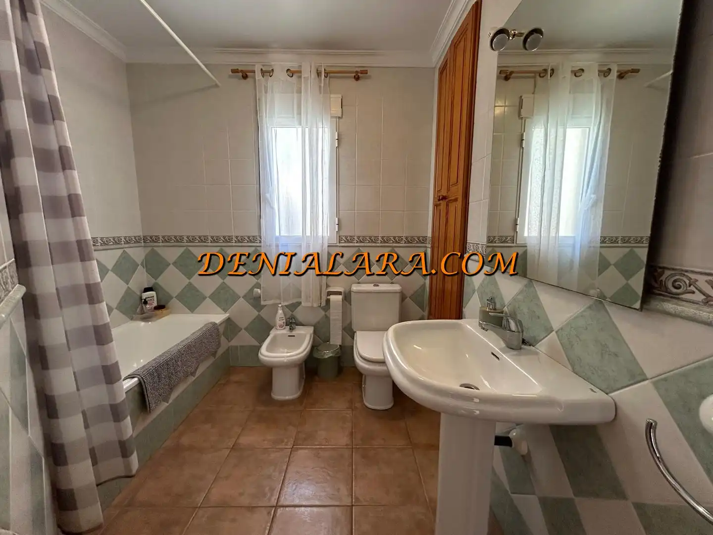 Baño de Edificio en venta en Oliva