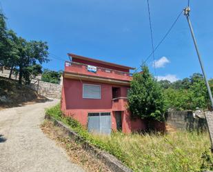 Vista exterior de Casa o xalet en venda en O Rosal   amb Terrassa