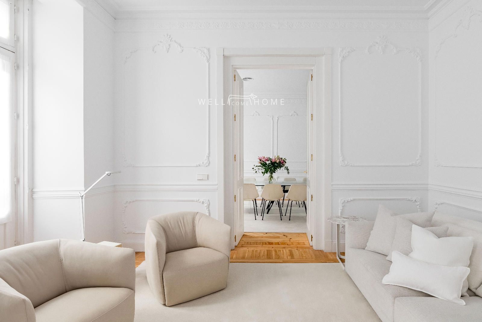 Sala de estar de Piso en venta en  Madrid Capital con Parquet, Terraza y Horno