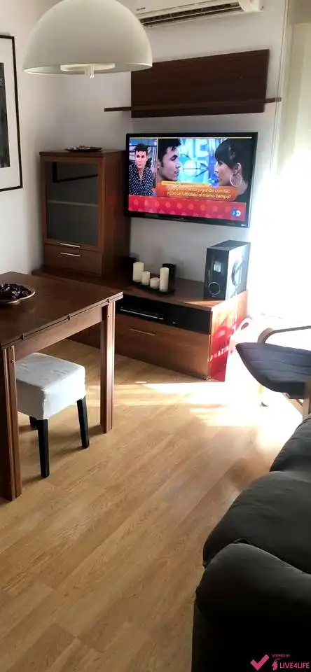 Flat with lift to rent in Avenida de las Fuerzas Armadas, imagen 3