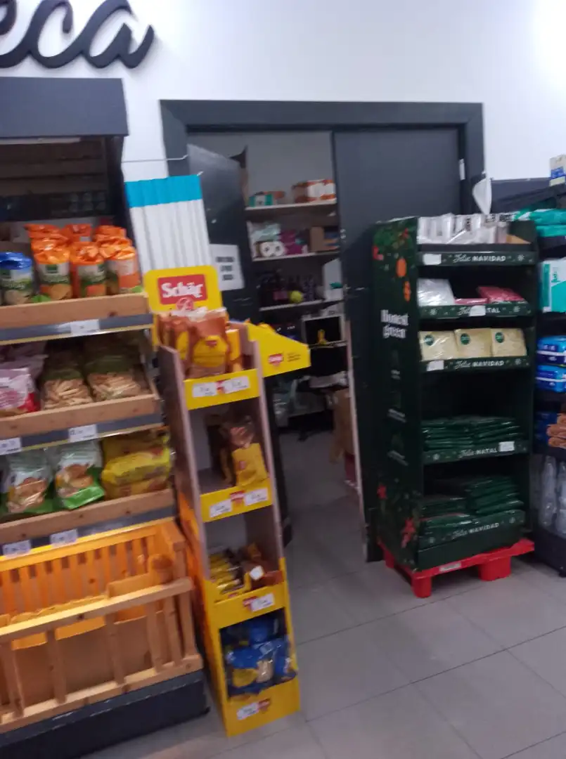 Locale commerciale in cessione a Avinguda de la Concòrdia, imagen 4