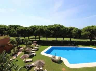 Apartament amb piscina en venda a Elviria - Cabopino