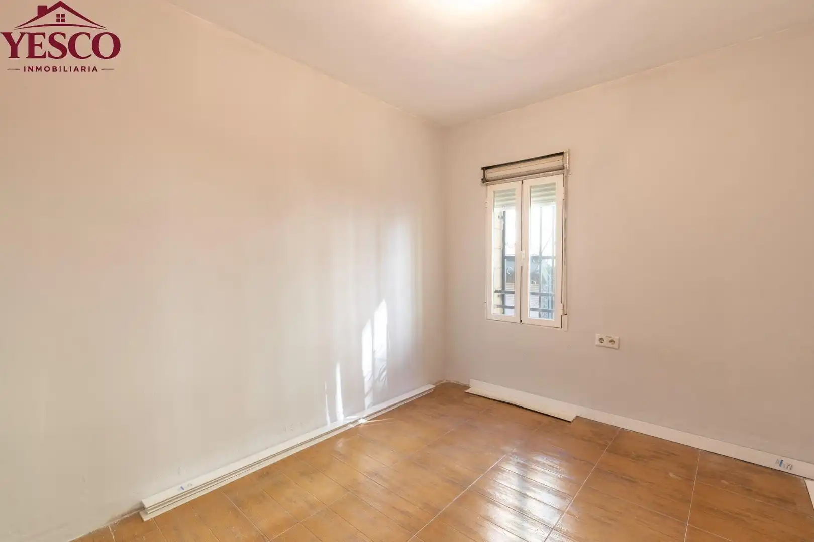 Bedroom of Flat for sale in Granada