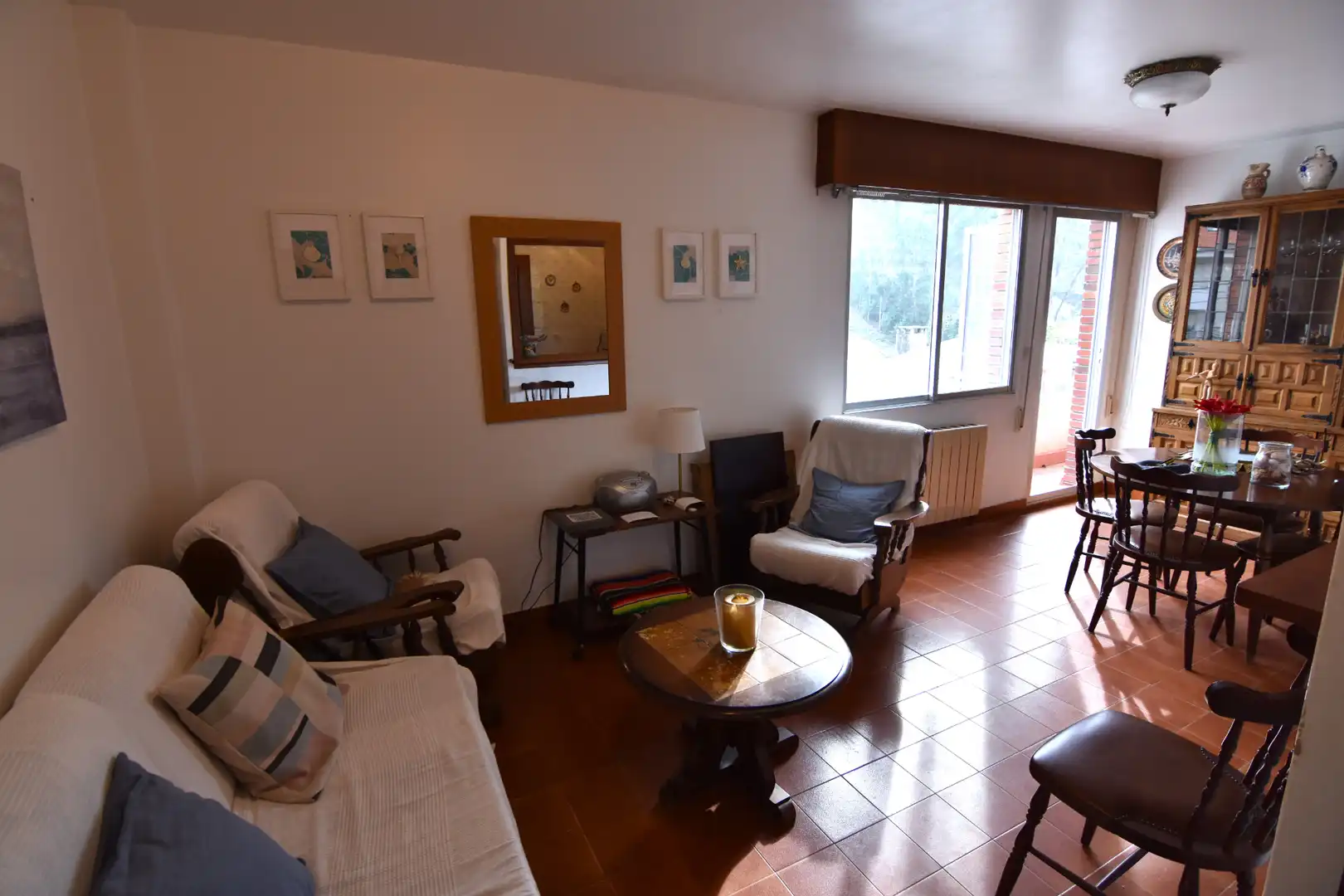 Sala de estar de Piso en venta en Pontedeume con Calefacción, Parquet y Terraza