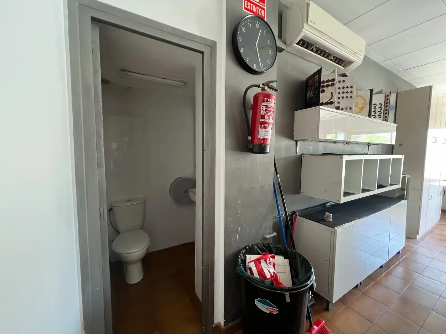 Local commercial à vendre à Martorell, imagen 21