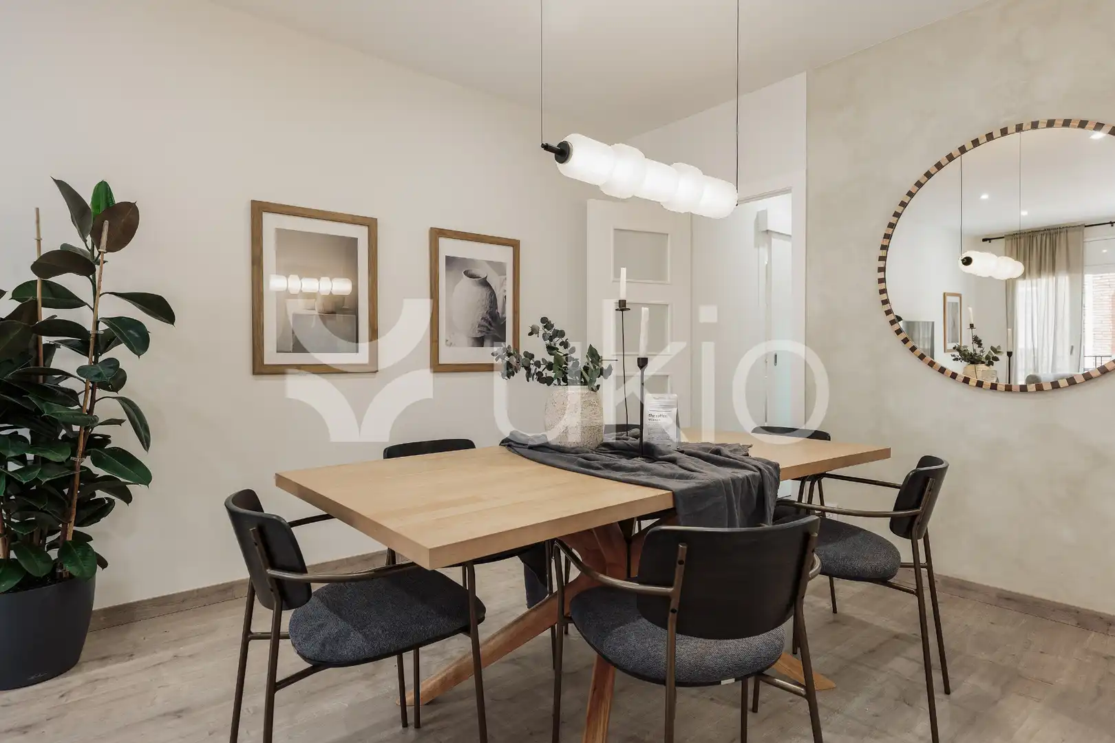 Dining room of Apartments for rent in Barcelona  with Air Conditioner, Heating and Furnished