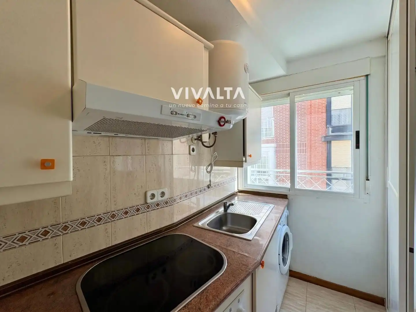 Cocina de Estudio en venta en Madrid con Aire acondicionado y Amueblado
