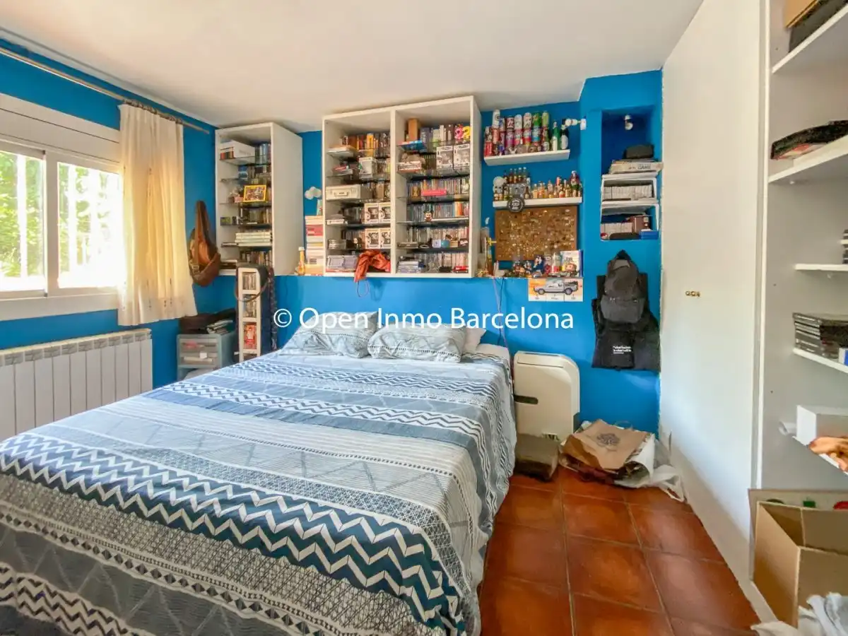 Houses for sale in Avenida MONTSENY, Mas d'En Serra - Els Cards