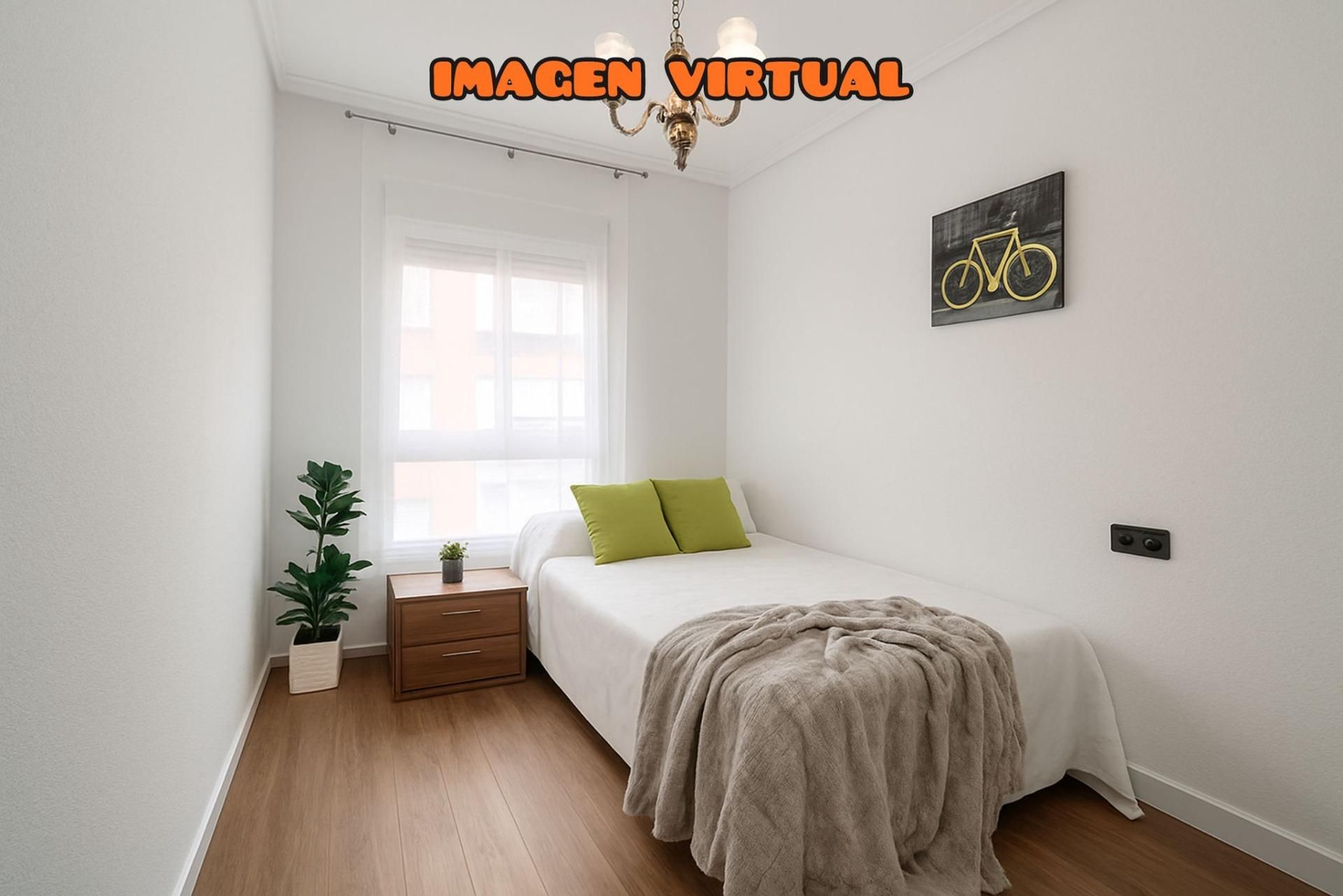 Bedroom of Flat for sale in Elche / Elx